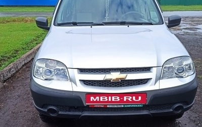 Chevrolet Niva I рестайлинг, 2018 год, 870 000 рублей, 1 фотография