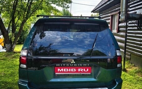 Mitsubishi Pajero Sport II рестайлинг, 2006 год, 1 100 000 рублей, 3 фотография