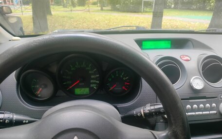 Mitsubishi Colt VI рестайлинг, 2007 год, 290 000 рублей, 6 фотография