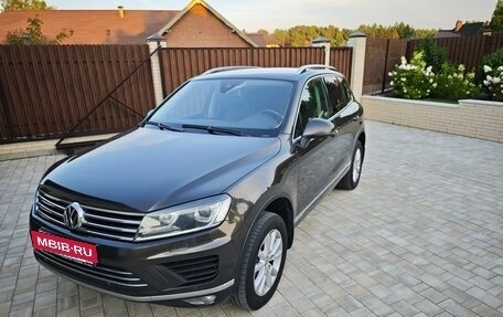 Volkswagen Touareg III, 2015 год, 2 950 000 рублей, 6 фотография