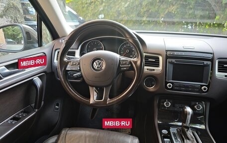 Volkswagen Touareg III, 2015 год, 2 950 000 рублей, 11 фотография