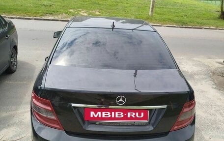 Mercedes-Benz C-Класс, 2010 год, 1 300 000 рублей, 3 фотография