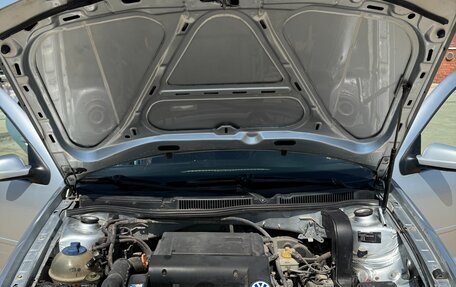 Volkswagen Golf IV, 2003 год, 350 000 рублей, 17 фотография