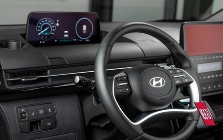 Hyundai Staria, 2025 год, 6 490 000 рублей, 10 фотография