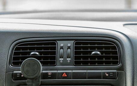 Volkswagen Polo VI (EU Market), 2013 год, 798 000 рублей, 18 фотография