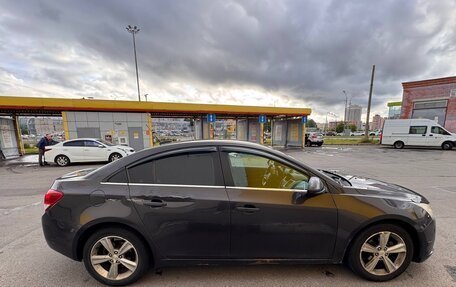 Chevrolet Cruze II, 2015 год, 700 000 рублей, 4 фотография