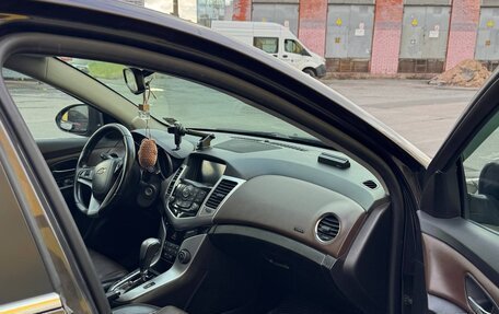 Chevrolet Cruze II, 2015 год, 700 000 рублей, 9 фотография