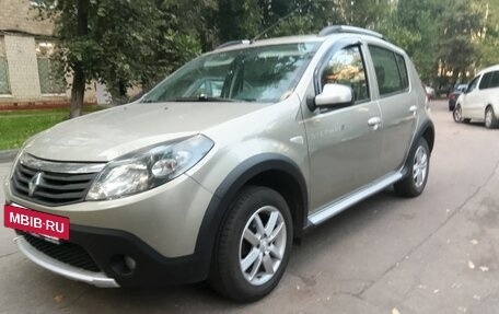 Renault Sandero I, 2012 год, 600 000 рублей, 2 фотография