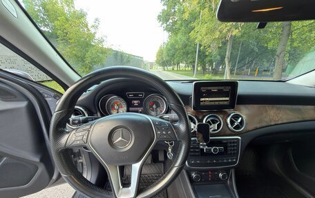 Mercedes-Benz GLA, 2014 год, 1 750 000 рублей, 10 фотография