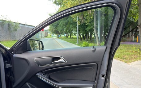 Mercedes-Benz GLA, 2014 год, 1 750 000 рублей, 14 фотография