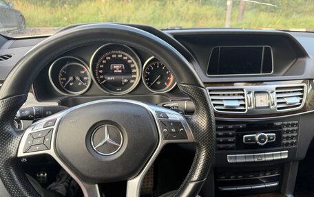Mercedes-Benz E-Класс, 2015 год, 2 420 000 рублей, 6 фотография