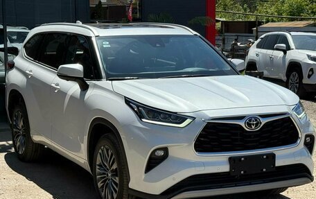 Toyota Highlander, 2026 год, 5 070 000 рублей, 2 фотография