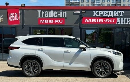 Toyota Highlander, 2026 год, 5 070 000 рублей, 13 фотография