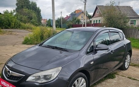 Opel Astra J, 2012 год, 780 000 рублей, 4 фотография