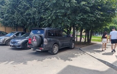 Mitsubishi Pajero III рестайлинг, 2003 год, 700 000 рублей, 1 фотография