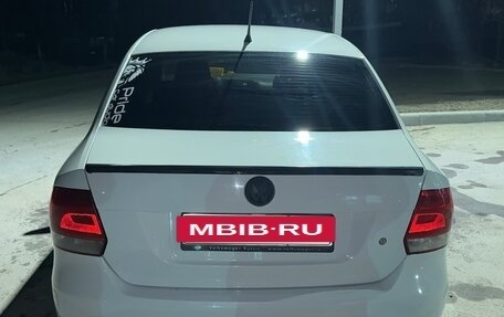 Volkswagen Polo VI (EU Market), 2013 год, 690 000 рублей, 3 фотография