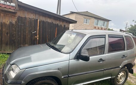 Chevrolet Niva I рестайлинг, 2005 год, 230 000 рублей, 4 фотография