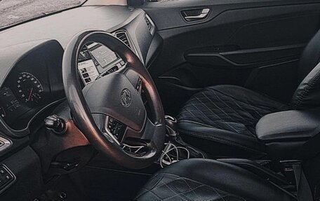 Hyundai Solaris II рестайлинг, 2019 год, 1 078 000 рублей, 4 фотография