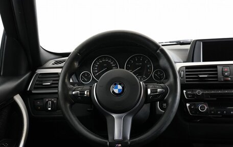 BMW 3 серия, 2017 год, 1 930 500 рублей, 19 фотография