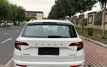 Skoda Karoq I, 2023 год, 1 750 000 рублей, 5 фотография
