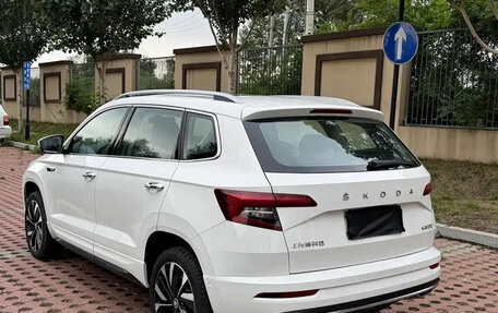 Skoda Karoq I, 2023 год, 1 750 000 рублей, 6 фотография