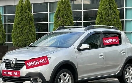 Renault Sandero II рестайлинг, 2019 год, 1 259 000 рублей, 3 фотография