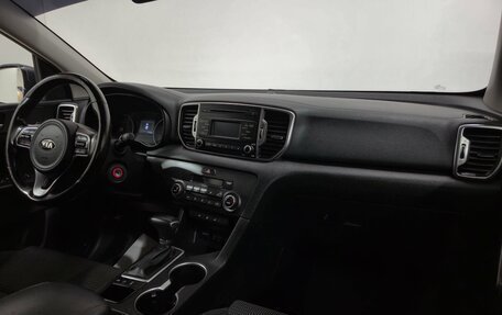 KIA Sportage IV рестайлинг, 2017 год, 1 820 000 рублей, 15 фотография