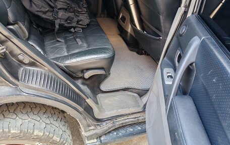 Mitsubishi Pajero III рестайлинг, 2003 год, 700 000 рублей, 8 фотография