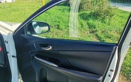 Toyota Camry, 2017 год, 1 670 000 рублей, 15 фотография