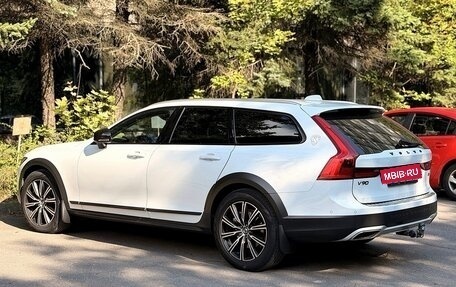 Volvo V90 Cross Country I рестайлинг, 2017 год, 3 300 000 рублей, 4 фотография