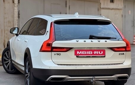 Volvo V90 Cross Country I рестайлинг, 2017 год, 3 300 000 рублей, 7 фотография