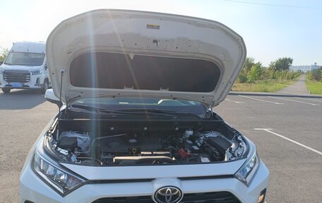 Toyota RAV4, 2022 год, 3 599 999 рублей, 28 фотография
