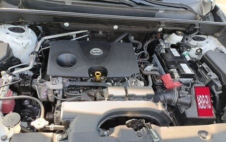 Toyota RAV4, 2022 год, 3 599 999 рублей, 29 фотография