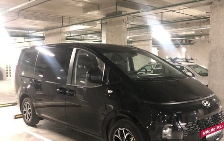 Hyundai Staria, 2025 год, 5 850 000 рублей, 28 фотография