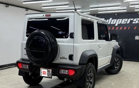 Suzuki Jimny, 2021 год, 2 380 000 рублей, 5 фотография