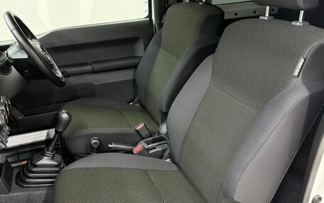 Suzuki Jimny, 2021 год, 2 380 000 рублей, 11 фотография