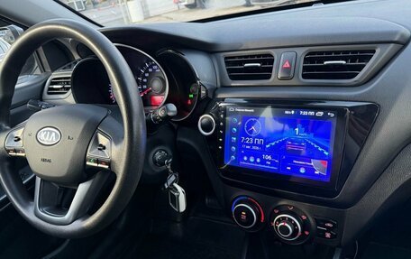 KIA Rio III рестайлинг, 2012 год, 839 000 рублей, 19 фотография