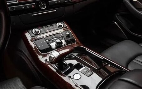Audi A8, 2010 год, 1 444 444 рублей, 3 фотография