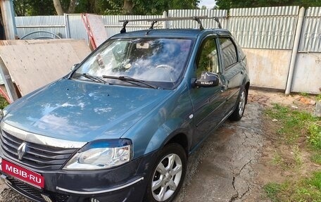 Renault Logan I, 2010 год, 260 000 рублей, 1 фотография