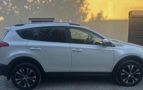 Toyota RAV4, 2014 год, 1 840 000 рублей, 1 фотография