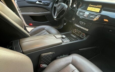 Mercedes-Benz CLS, 2011 год, 3 300 000 рублей, 13 фотография