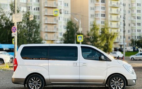 Hyundai H-1 II рестайлинг, 2016 год, 2 595 000 рублей, 4 фотография