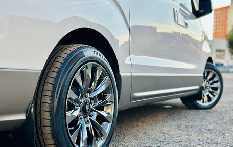 Hyundai H-1 II рестайлинг, 2016 год, 2 595 000 рублей, 22 фотография