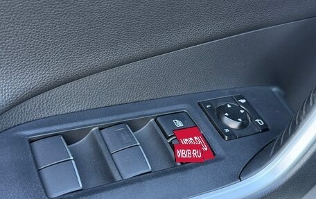 Toyota RAV4, 2020 год, 2 950 000 рублей, 11 фотография