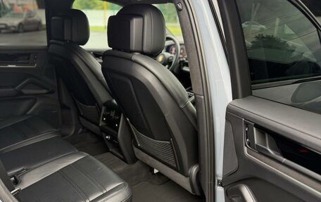 Porsche Cayenne III, 2024 год, 17 500 000 рублей, 19 фотография