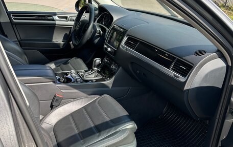 Volkswagen Touareg III, 2013 год, 2 600 000 рублей, 7 фотография
