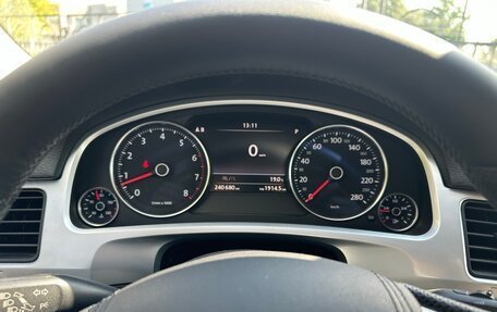 Volkswagen Touareg III, 2013 год, 2 600 000 рублей, 11 фотография