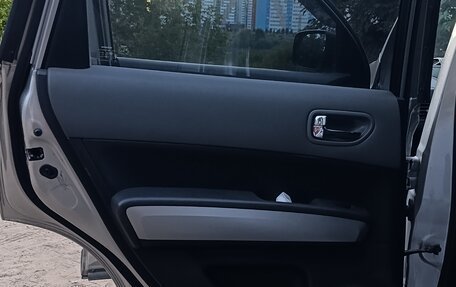Nissan X-Trail, 2008 год, 900 000 рублей, 13 фотография