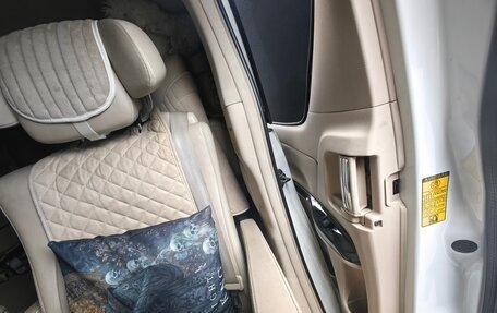 Toyota Vellfire I, 2012 год, 2 900 000 рублей, 7 фотография
