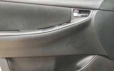 Toyota Corolla, 2004 год, 407 680 рублей, 6 фотография